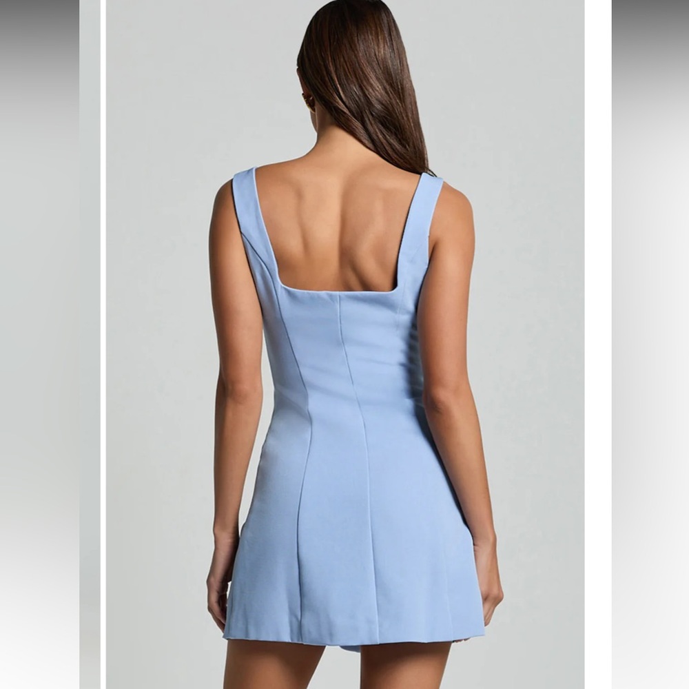 SHOWPO. - KENNA MINI DRESS
Square Neck Button Down Mini Dress in Powder Blue - Picture 4 of 5